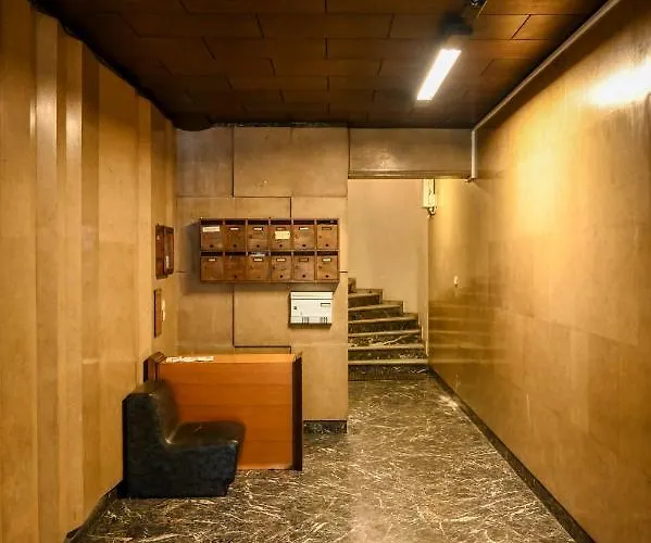Center Modern * Salonicco